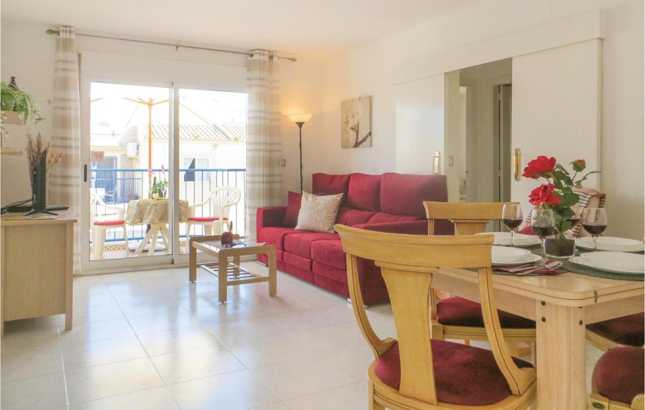 Amazing Apartment In Torrevieja With Kitchen Extérieur photo